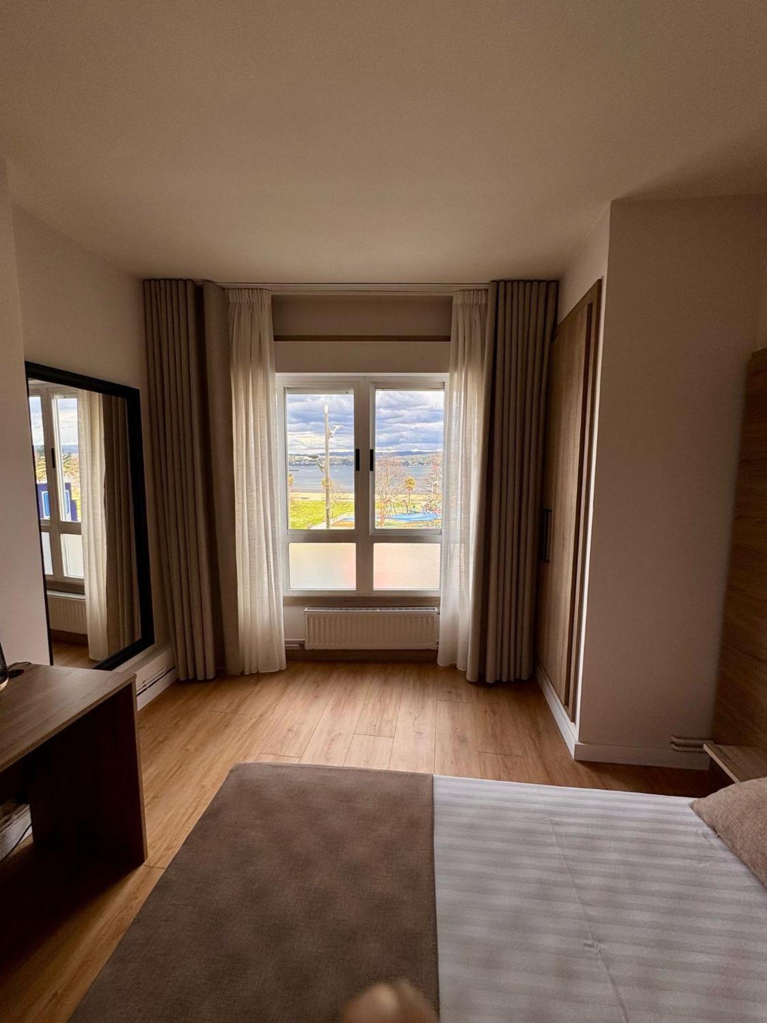 Miramar Suites Sada Eksteriør billede
