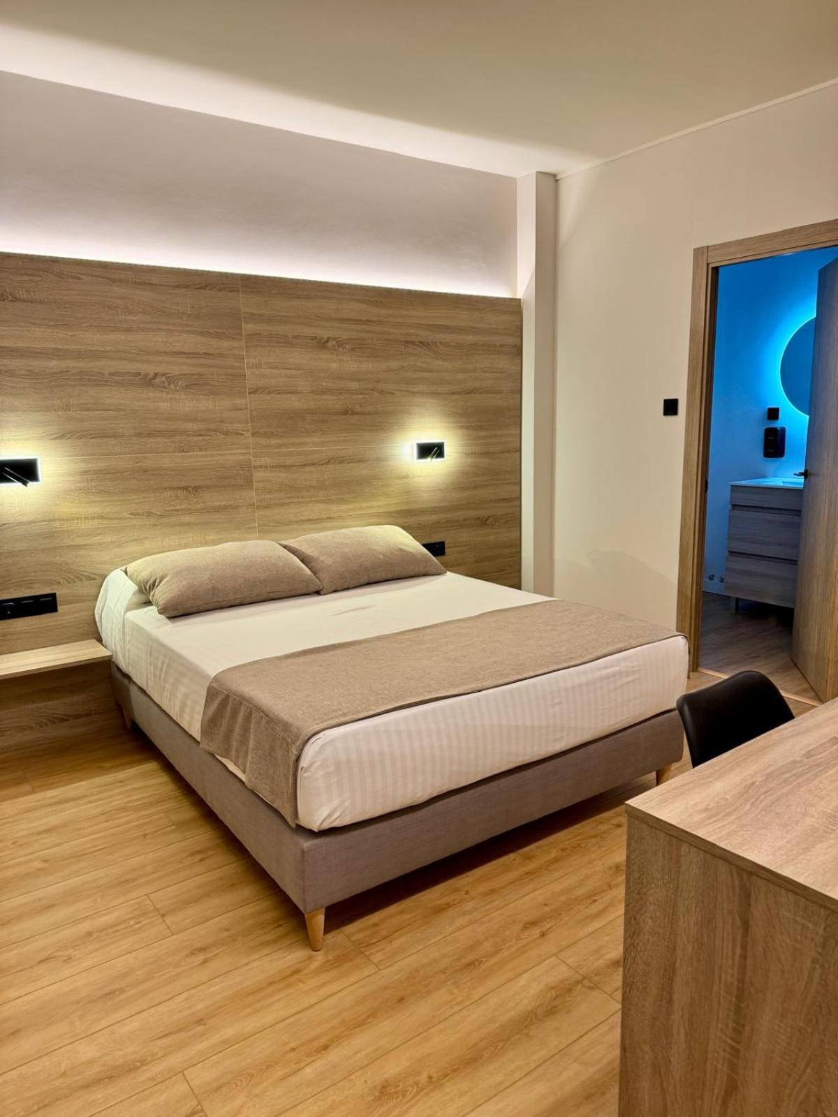 Miramar Suites Sada Eksteriør billede